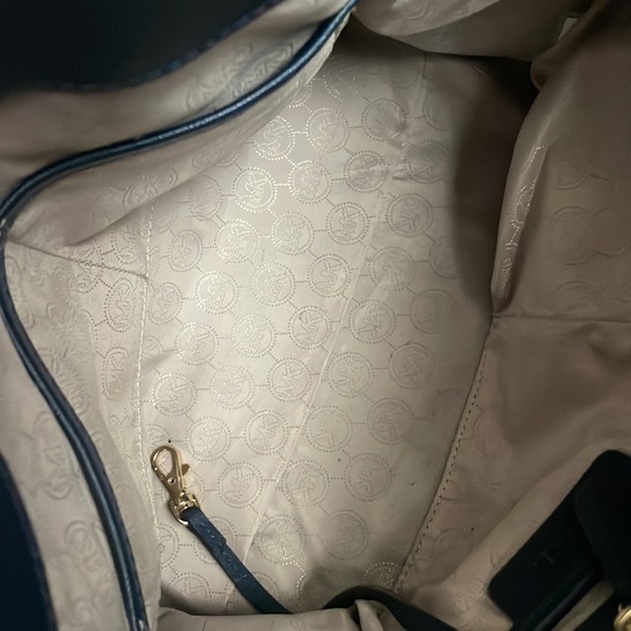 Navy “Hamilton” Bag - Picture 6 of 7